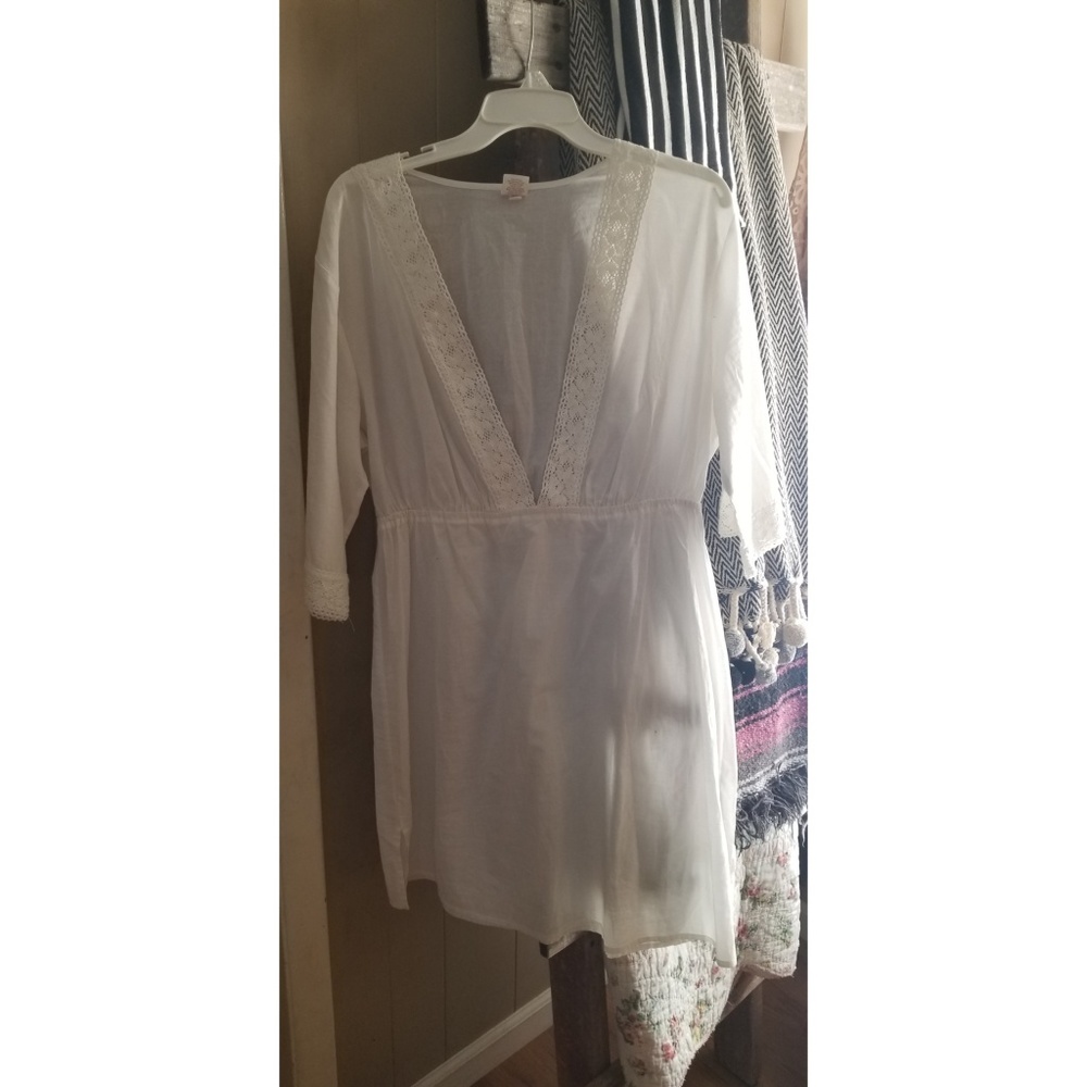 White cover up with lace detail